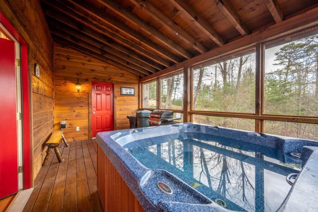Over The Mountain - Smoky Mountain View Cabin Sevierville Exterior foto